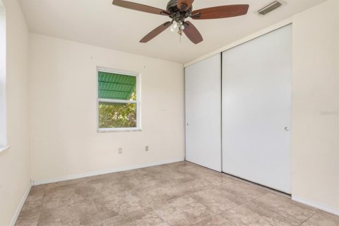 House in Port Charlotte, Florida 2 bedrooms, 81.2 sq.m. № 1311825 - photo 15