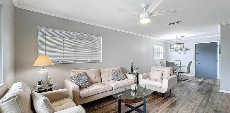 Condo in Bradenton, Florida, 2 bedrooms  № 1644028