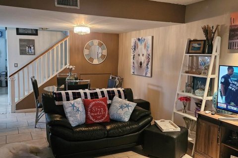 Adosado en venta en Jupiter, Florida, 2 dormitorios, 120.96 m2 № 1892428 - foto 5