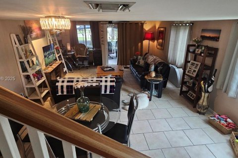 Adosado en venta en Jupiter, Florida, 2 dormitorios, 120.96 m2 № 1892428 - foto 6