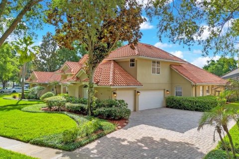 Villa ou maison à vendre à Orlando, Floride: 4 chambres, 316.15 m2 № 2217436 - photo 10