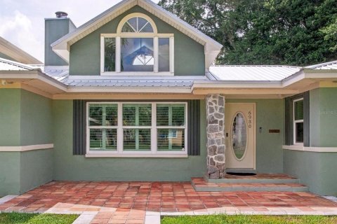 Villa ou maison à vendre à Saint Petersburg, Floride: 3 chambres, 261.06 m2 № 2414874 - photo 6