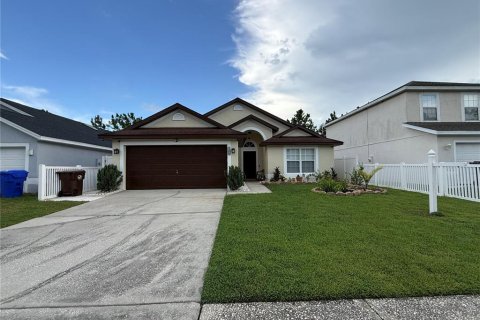 House in Kissimmee, Florida 3 bedrooms, 138.05 sq.m. № 2317220
