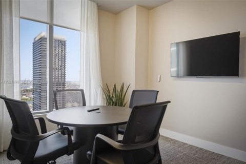 Copropriété à louer à Miami, Floride: 2 chambres, 70.33 m2 № 2257346 - photo 26