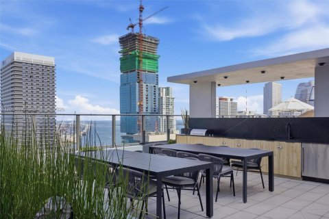 Copropriété à louer à Miami, Floride: 2 chambres, 70.33 m2 № 2257346 - photo 14