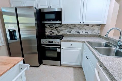 Copropriété à louer à Dunedin, Floride: 2 chambres, 77.57 m2 № 2383978 - photo 7