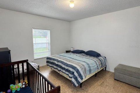 Villa ou maison à louer à Kissimmee, Floride: 3 chambres, 127.93 m2 № 2383431 - photo 7