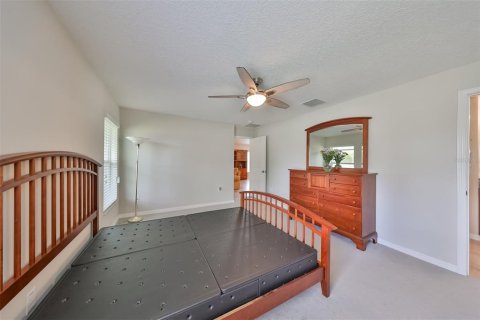 House in Wimauma, Florida 4 bedrooms, 171.03 sq.m. № 1261928 - photo 21