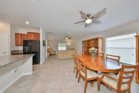 House in Wimauma, Florida 4 bedrooms, 171.03 sq.m. № 1261928 - photo 12