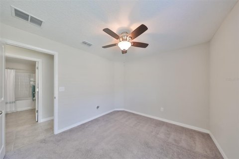 House in Wimauma, Florida 4 bedrooms, 171.03 sq.m. № 1261928 - photo 30