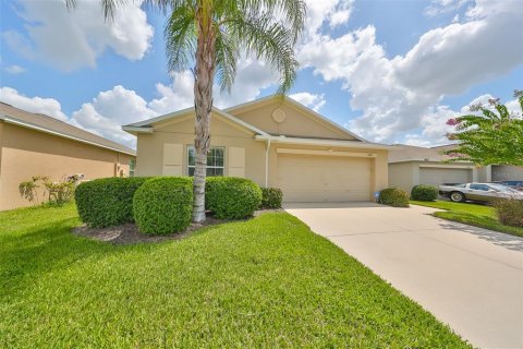 House in Wimauma, Florida 4 bedrooms, 171.03 sq.m. № 1261928 - photo 4