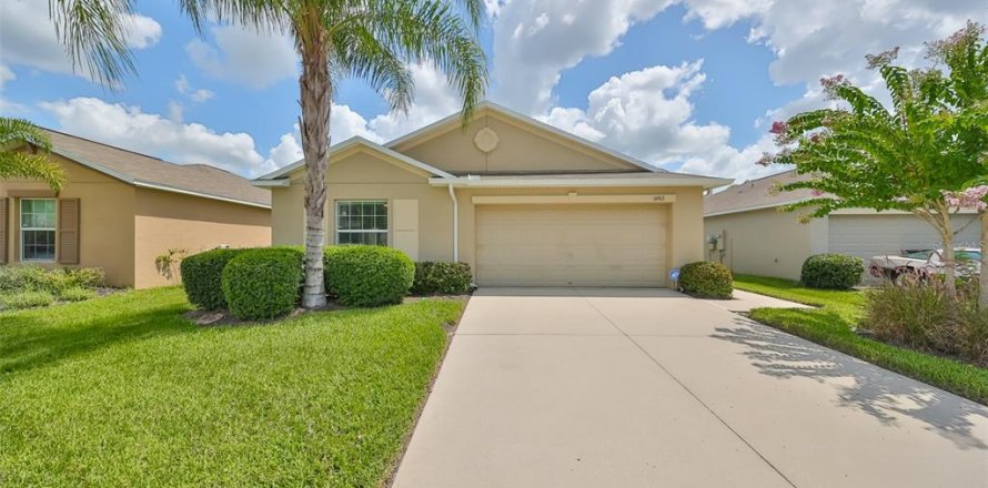 House in Wimauma, Florida 4 bedrooms, 171.03 sq.m. № 1261928
