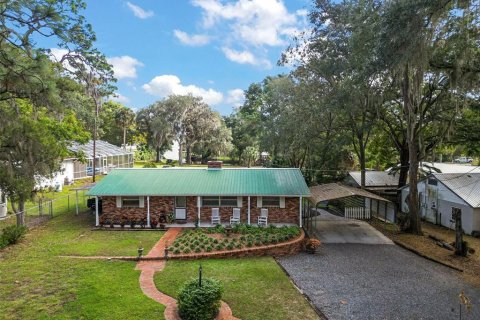 House in Summerfield, Florida 3 bedrooms, 159.42 sq.m. № 1749255 - photo 26