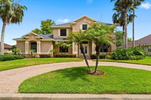 House in Lakeland, Florida 5 bedrooms, 313.55 sq.m. № 2231966