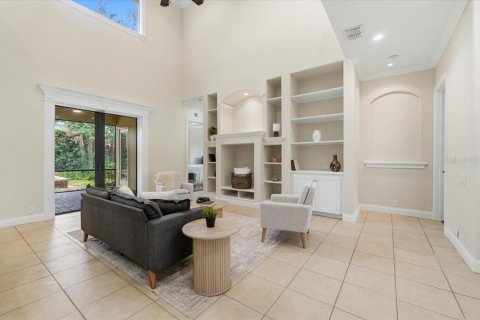 House in Lakeland, Florida 5 bedrooms, 313.55 sq.m. № 2231966 - photo 7