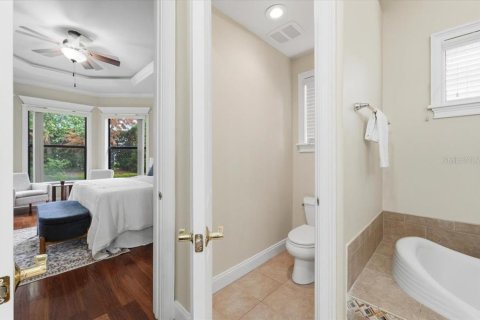 House in Lakeland, Florida 5 bedrooms, 313.55 sq.m. № 2231966 - photo 29