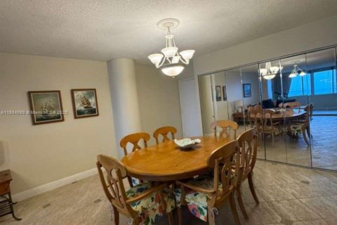 Copropriété à louer à Miami Beach, Floride: 1 chambre, 90.77 m2 № 1930219 - photo 19