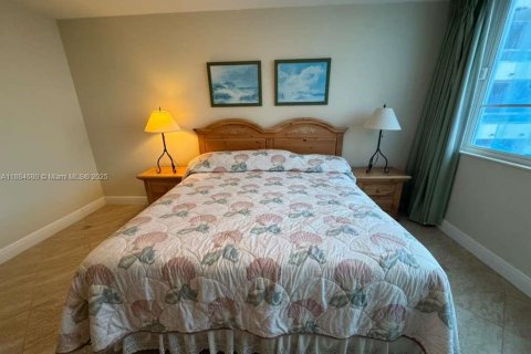 Copropriété à louer à Miami Beach, Floride: 1 chambre, 90.77 m2 № 1930219 - photo 30
