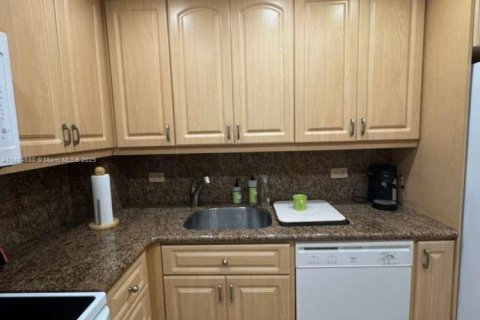 Copropriété à louer à Miami Beach, Floride: 1 chambre, 90.77 m2 № 1930219 - photo 5