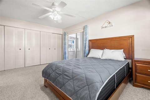 Condominio en venta en New Port Richey, Florida, 1 dormitorio, 72.37 m2 № 1583988 - foto 14