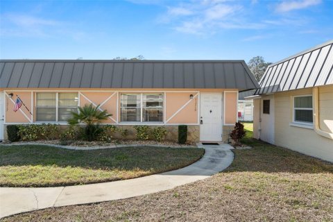 Condominio en venta en New Port Richey, Florida, 1 dormitorio, 72.37 m2 № 1583988 - foto 1