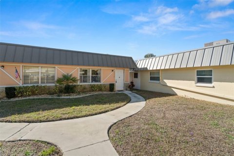 Condominio en venta en New Port Richey, Florida, 1 dormitorio, 72.37 m2 № 1583988 - foto 3