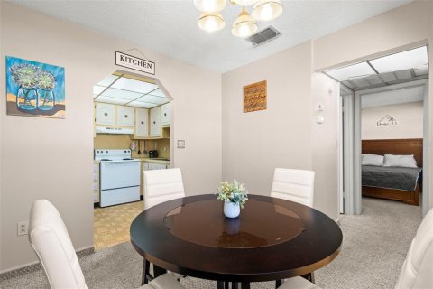 Condominio en venta en New Port Richey, Florida, 1 dormitorio, 72.37 m2 № 1583988 - foto 7