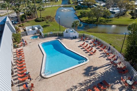 Condominio en venta en New Port Richey, Florida, 1 dormitorio, 72.37 m2 № 1583988 - foto 16