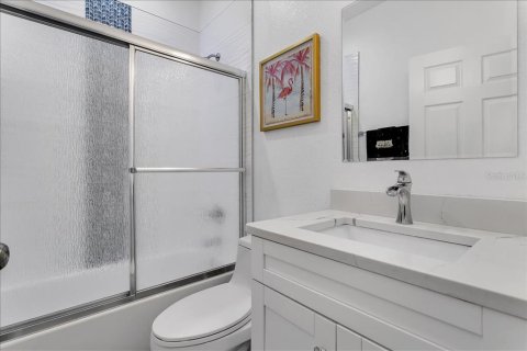 Casa en alquiler en Tampa, Florida, 5 dormitorios, 175.21 m2 № 2232282 - foto 10