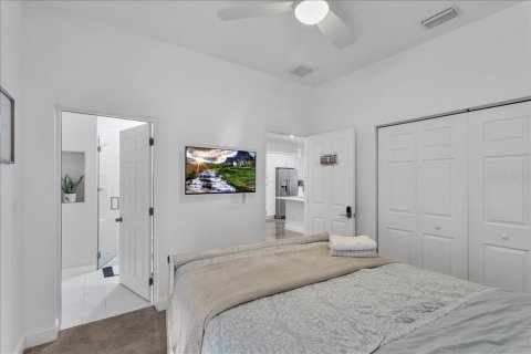 Casa en alquiler en Tampa, Florida, 5 dormitorios, 175.21 m2 № 2232282 - foto 15