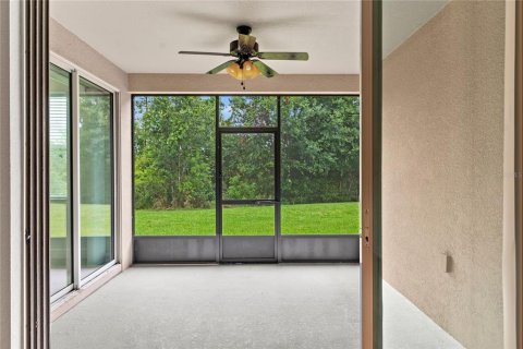 Condo in Davenport, Florida, 2 bedrooms  № 1817496 - photo 29