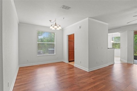 Condo in Davenport, Florida, 2 bedrooms  № 1817496 - photo 11