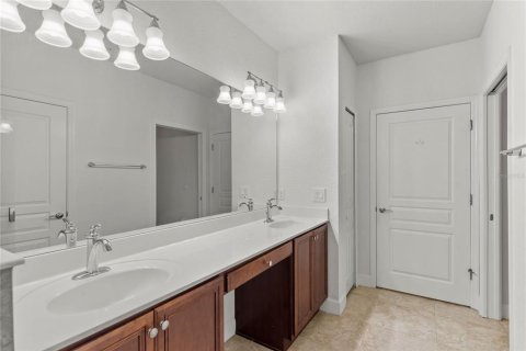 Condo in Davenport, Florida, 2 bedrooms  № 1817496 - photo 21