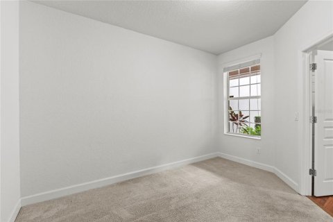 Condo in Davenport, Florida, 2 bedrooms  № 1817496 - photo 26