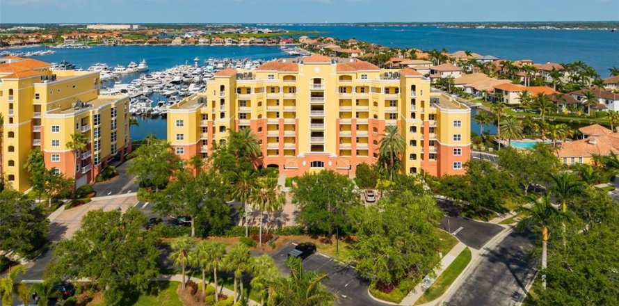 Condominio en Palmetto, Florida, 2 dormitorios  № 1744355