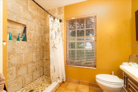 Villa ou maison à vendre à Deltona, Floride: 3 chambres, 152.55 m2 № 2354493 - photo 19