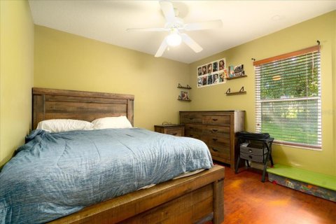Villa ou maison à vendre à Deltona, Floride: 3 chambres, 152.55 m2 № 2354493 - photo 21