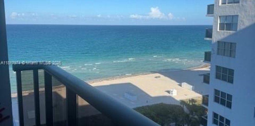 Condo in Miami Beach, Florida, 2 bedrooms  № 1790784