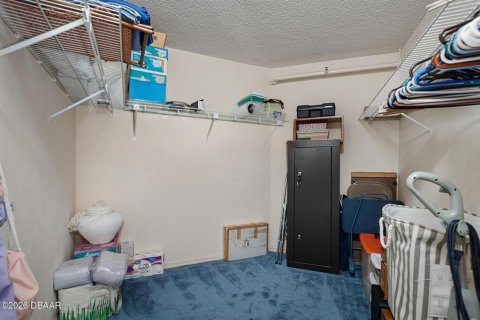 Condo in Daytona Beach, Florida, 2 bedrooms № 2196791 - photo 15