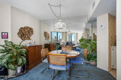 Condo in Daytona Beach, Florida, 2 bedrooms № 2196791 - photo 6
