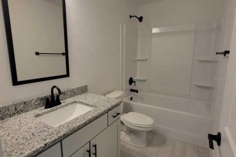 House in Ocala, Florida 4 bedrooms, 233 sq.m. № 2152365 - photo 23