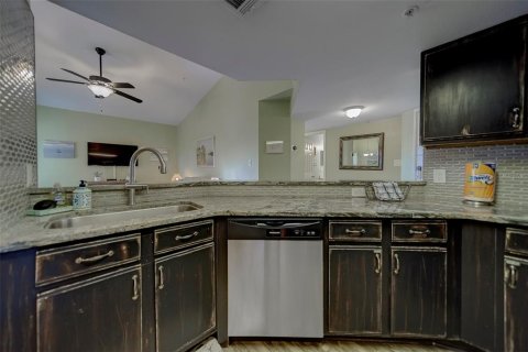 Купить кондоминиум в Клируотер, Флорида 9 комнат, 101.82м2, № 1901036 - фото 12