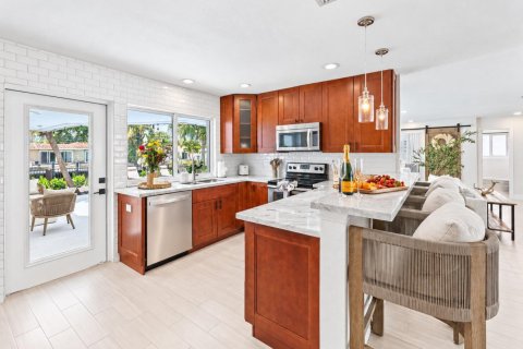 Villa ou maison à vendre à Fort Lauderdale, Floride: 3 chambres, 176.51 m2 № 2426736 - photo 18