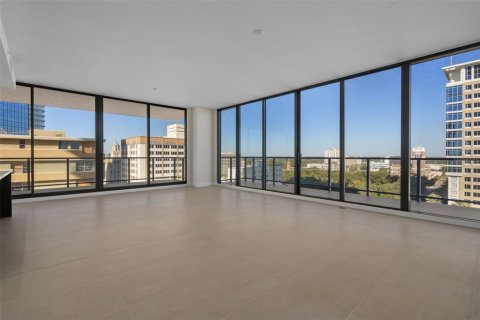 Copropriété à louer à Saint Petersburg, Floride: 3 chambres, 198.81 m2 № 2115293 - photo 9