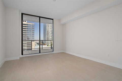 Copropriété à louer à Saint Petersburg, Floride: 3 chambres, 198.81 m2 № 2115293 - photo 18