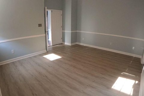Villa ou maison à louer à Orlando, Floride: 4 chambres, 221.2 m2 № 2149962 - photo 17