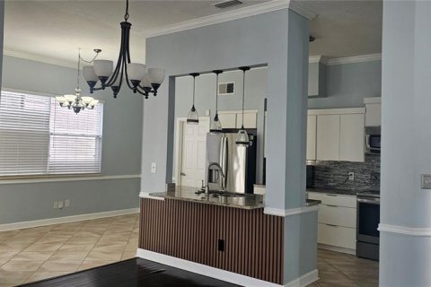 Villa ou maison à louer à Orlando, Floride: 4 chambres, 221.2 m2 № 2149962 - photo 13