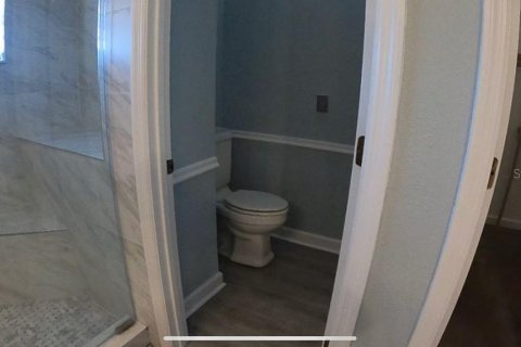 Villa ou maison à louer à Orlando, Floride: 4 chambres, 221.2 m2 № 2149962 - photo 19