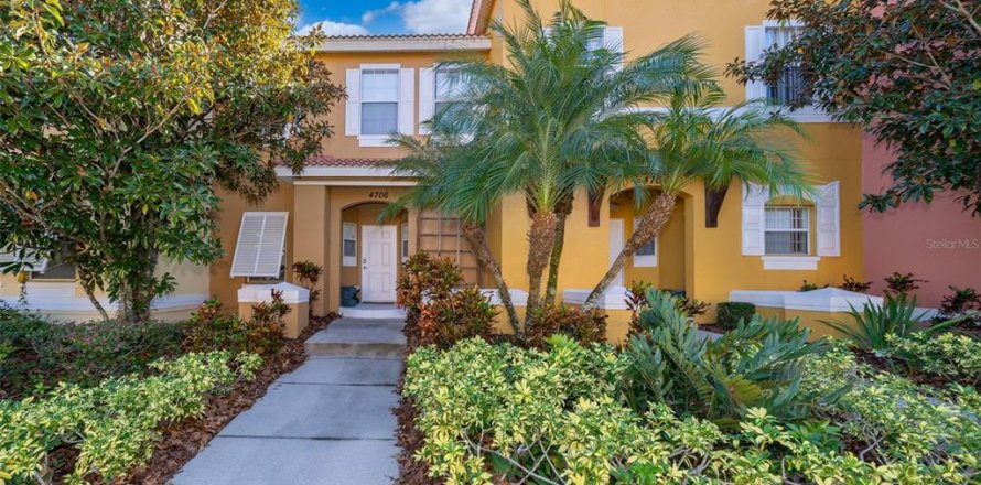 Townhouse in Kissimmee, Florida 3 bedrooms, 119.47 sq.m. № 1541269