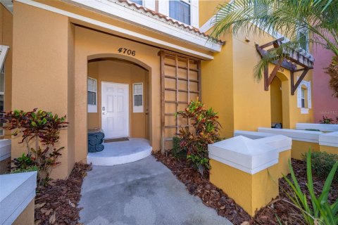 Townhouse in Kissimmee, Florida 3 bedrooms, 119.47 sq.m. № 1541269 - photo 2